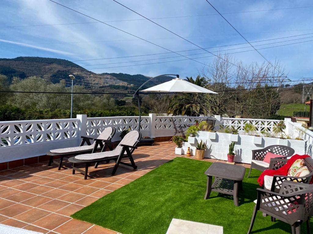 Appartement Bilbo Near Atico Rural Con Terraza à Basauri Extérieur photo