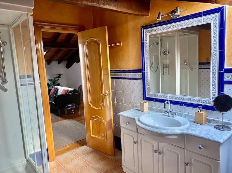 Appartement Bilbo Near Atico Rural Con Terraza à Basauri Extérieur photo