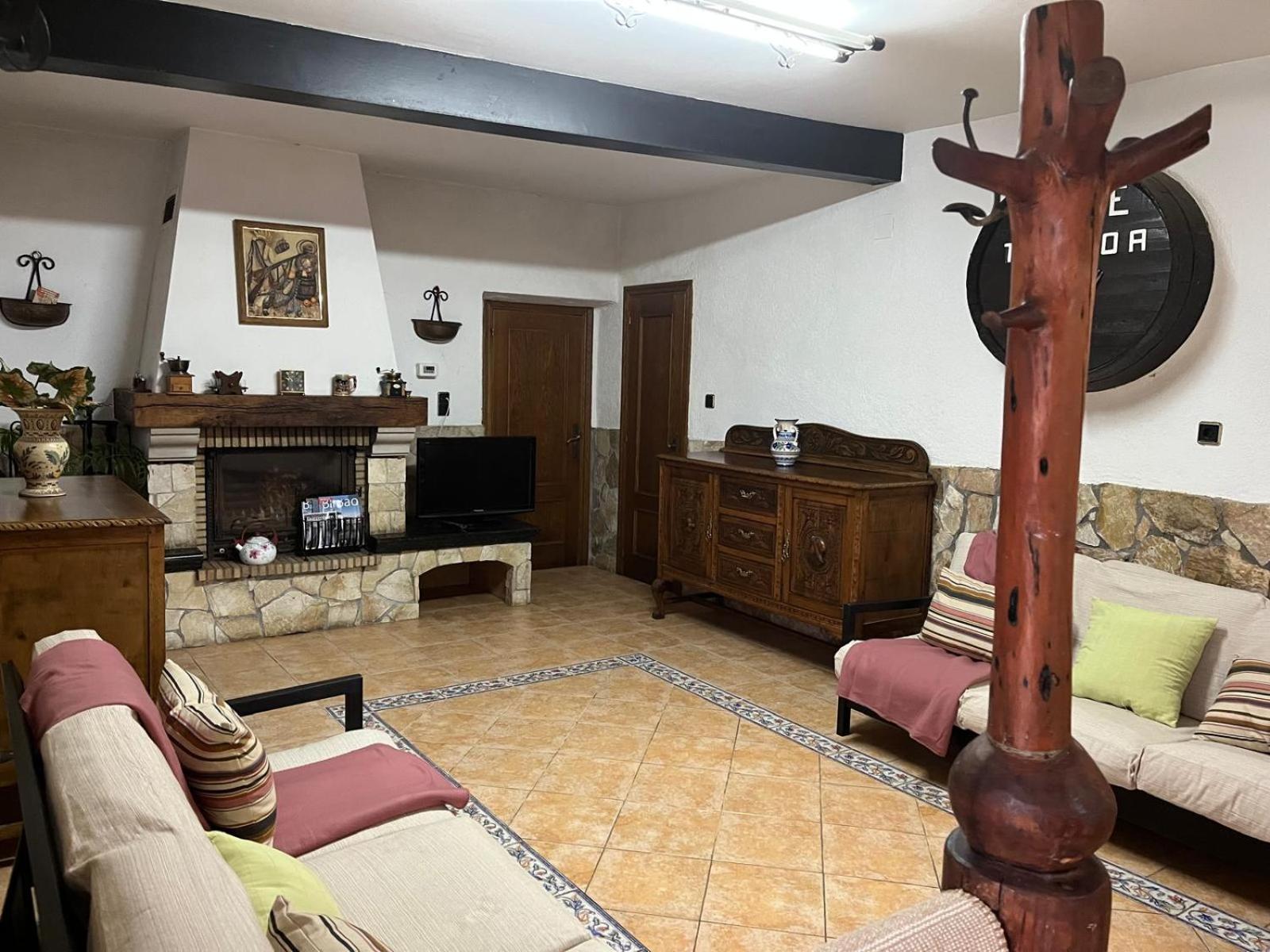 Appartement Bilbo Near Atico Rural Con Terraza à Basauri Extérieur photo