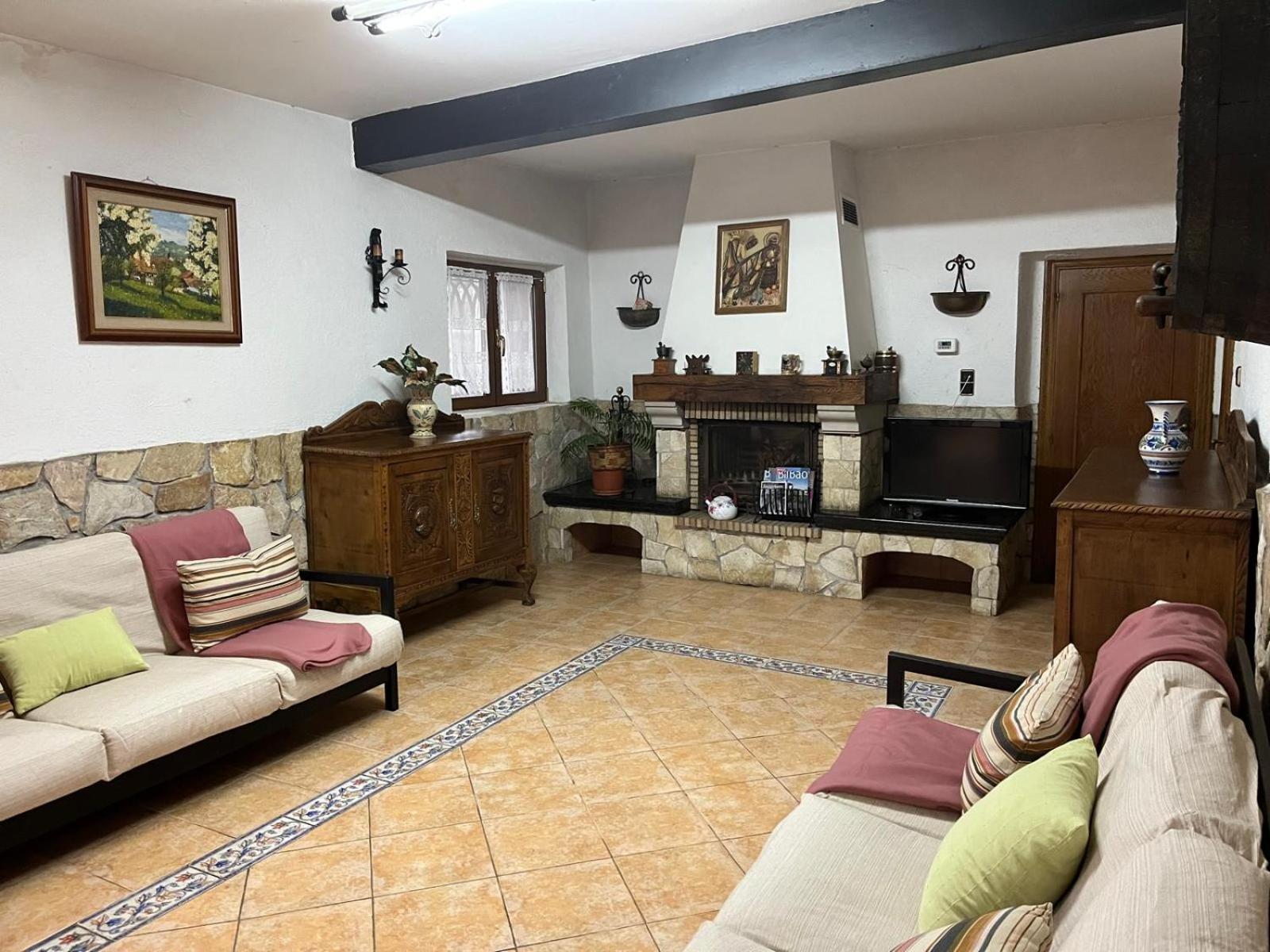 Appartement Bilbo Near Atico Rural Con Terraza à Basauri Extérieur photo